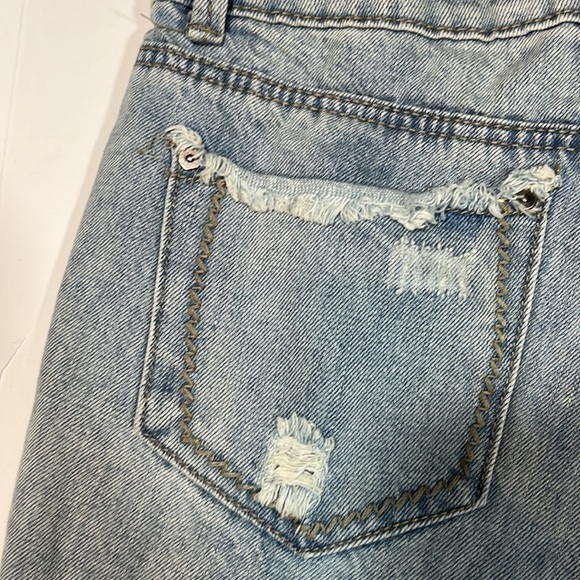 Rue 21 Distressed Denim Shorts - Picture 4 of 10